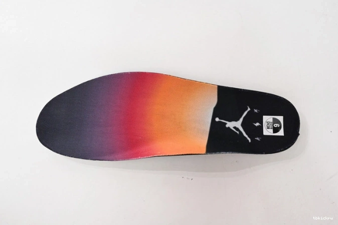 Rep TBkick Jordan Medellin x FN0344-901 J 3 Sunset Balvin Air 0717